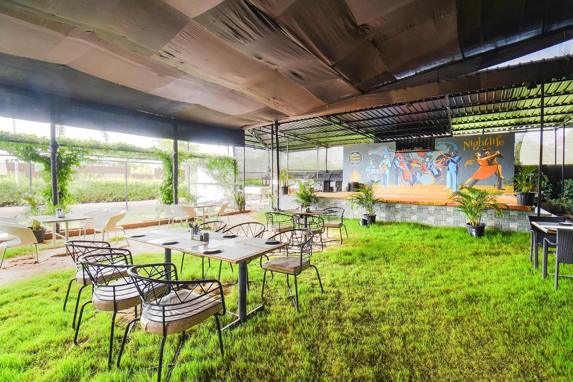 Fabhotel Prime Rajmudra - Nr Butterfly Park - Hinjawadi Bagian luar foto